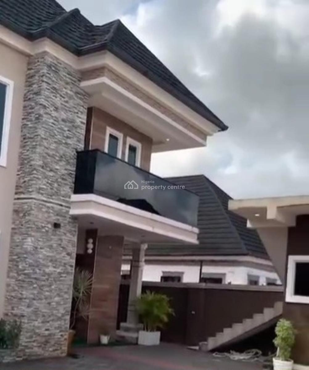 4 Bedroom Duplex on 100ft By 100ft Land, Okhoromi Community, Off Airport Road, Gra, Benin, Oredo, Edo, Terraced Duplex for Sale