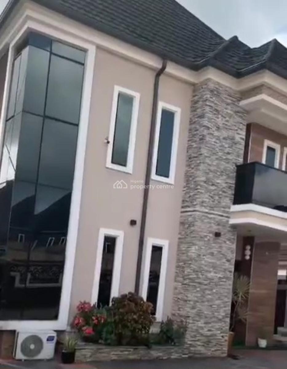 4 Bedroom Duplex on 100ft By 100ft Land, Okhoromi Community, Off Airport Road, Gra, Benin, Oredo, Edo, Terraced Duplex for Sale