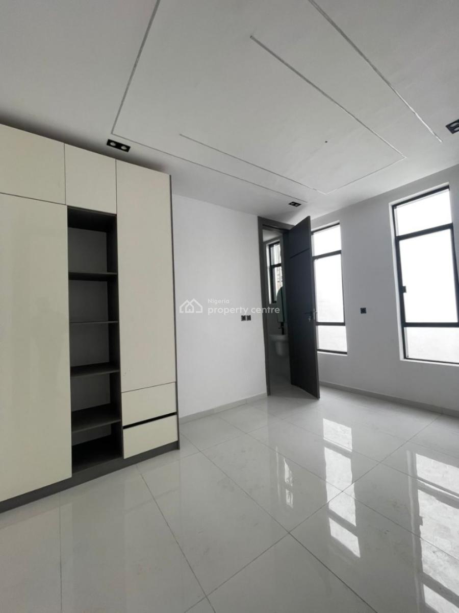 Luxurious 5 Bedroom Fully Detached Duplex with a Bq in a Secure Estate, Chevron, Lekki, Lagos, Detached Duplex for Sale