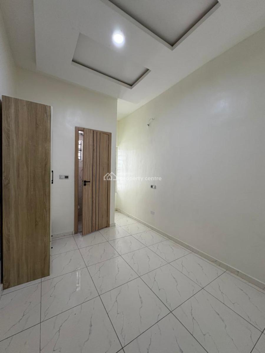 Very Spacious 4-bedroom Semi-detached Duplex, Ikota, Lekki, Lagos, Semi-detached Duplex for Sale