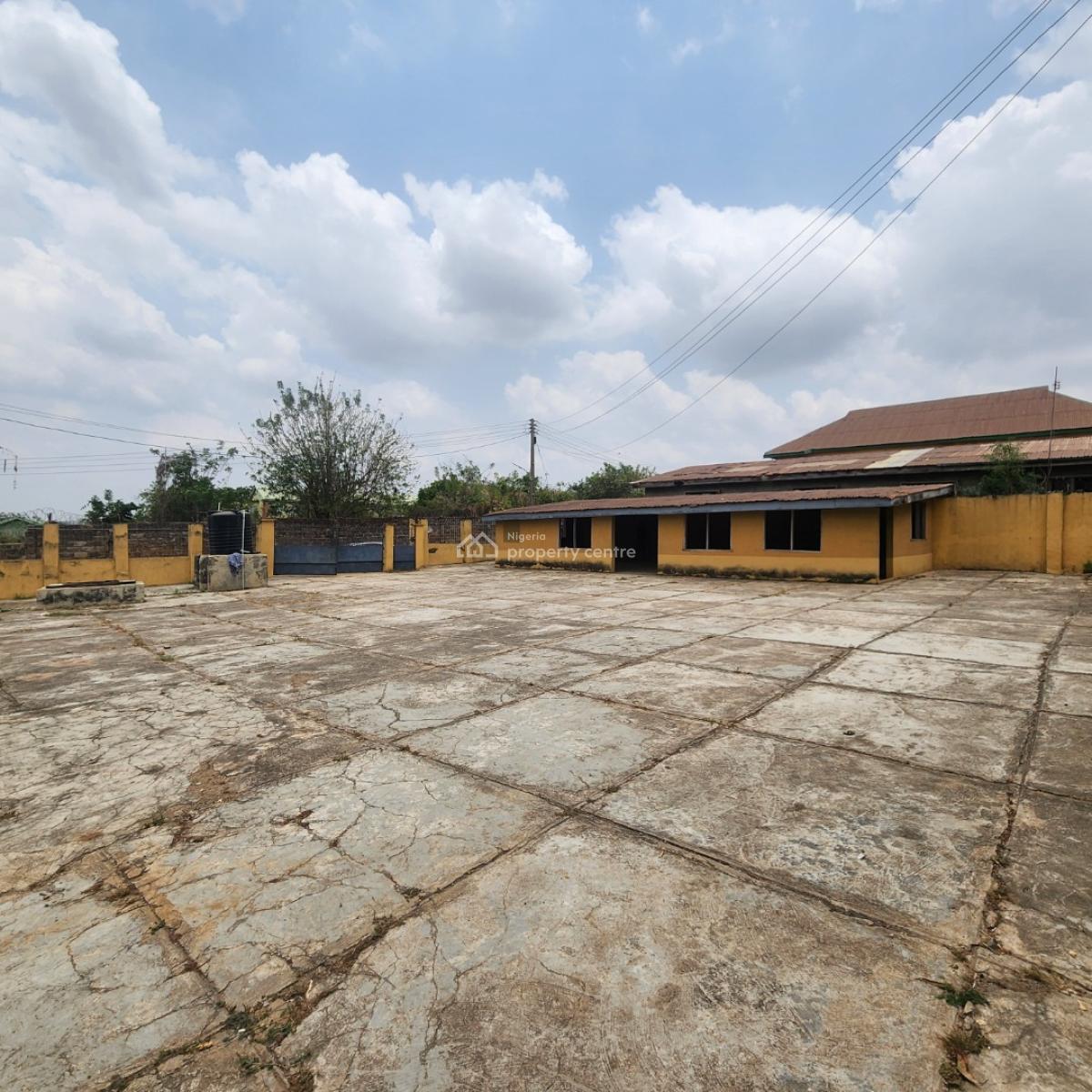 Two Flats of 4 Bedroom and 3 Bedroom, Behind Brent Supermarket, Apata, Ibadan, Oyo, Block of Flats for Sale