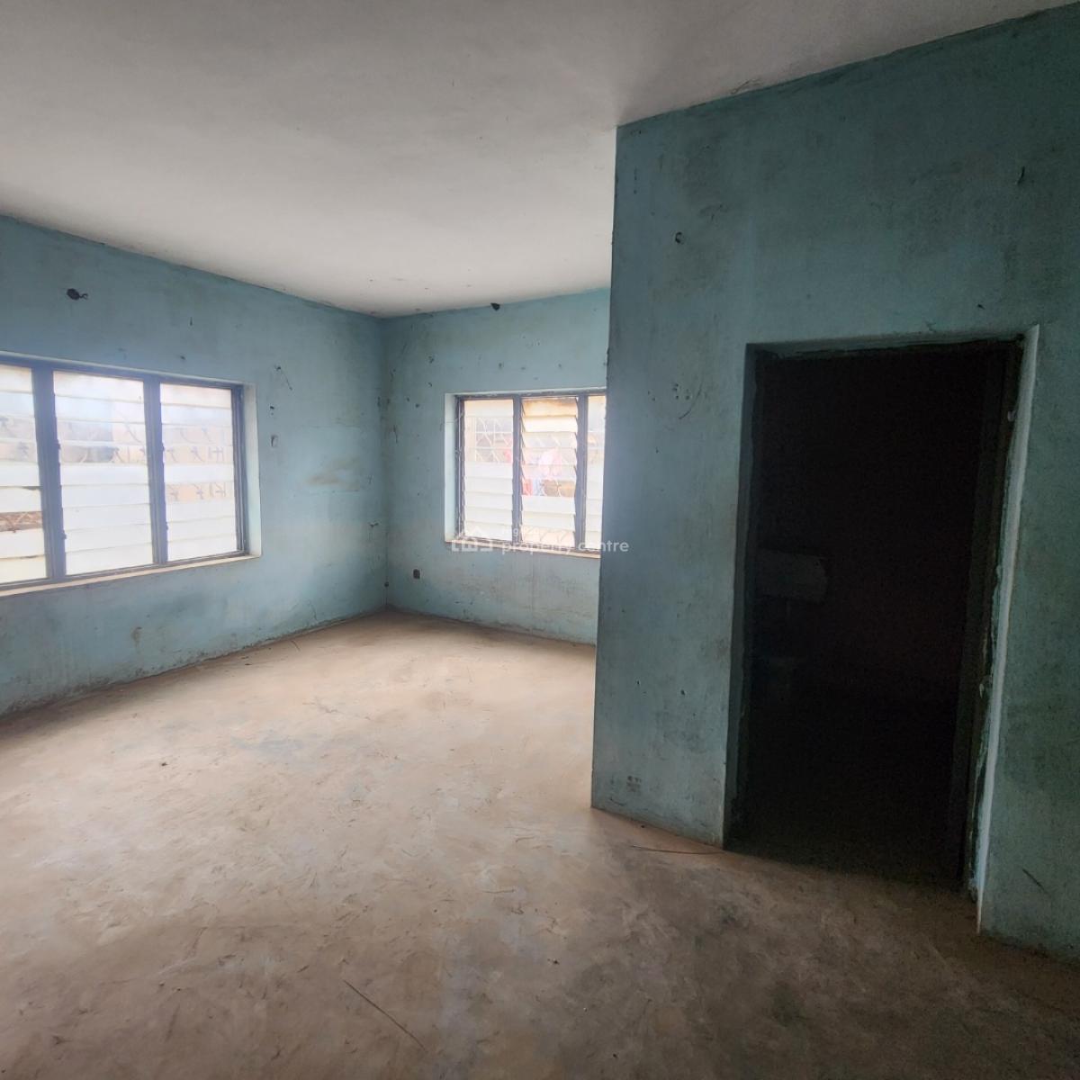 Two Flats of 4 Bedroom and 3 Bedroom, Behind Brent Supermarket, Apata, Ibadan, Oyo, Block of Flats for Sale