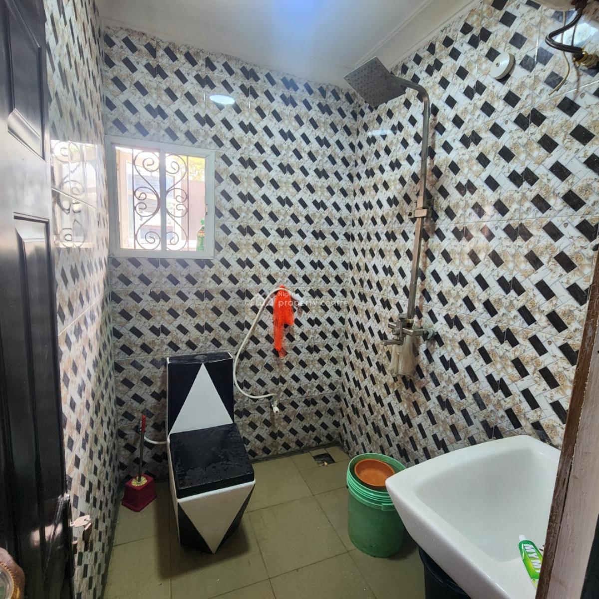 Standard Ready-to-movein 3 Bedroom Flat, Omi Adio, Apata, Ibadan, Oyo, Detached Bungalow for Sale