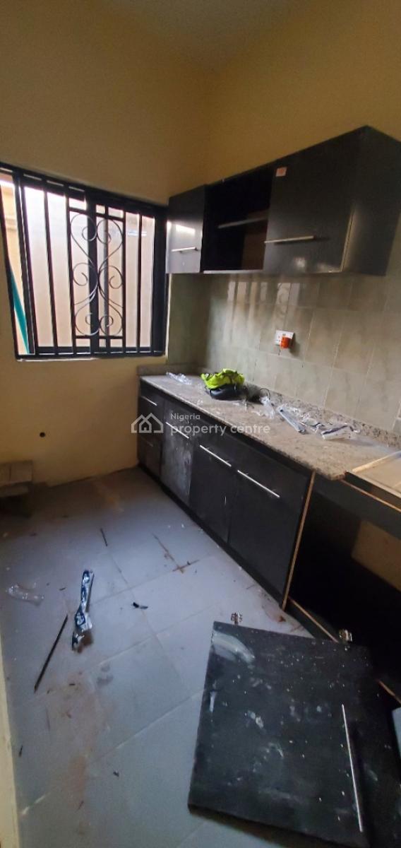3 Bedroom Apartment, New Road After Hope University, Lekki, Lagos, Flat / Apartment for Rent
