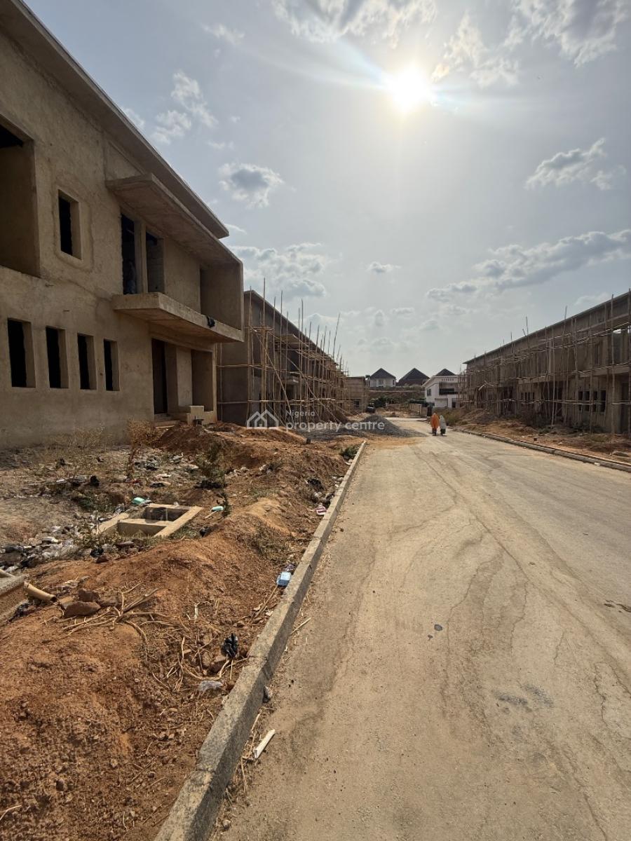 Spacious 3 Bedroom Terrace Duplex, Admiralty Estate (navy Town), Asokoro District, Abuja, Terraced Duplex for Sale