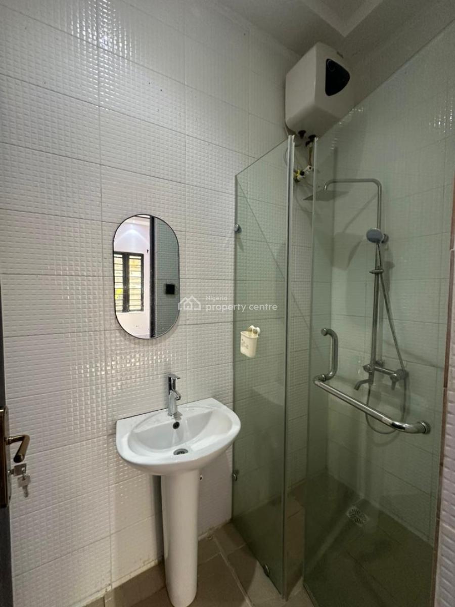 𝐁𝐄𝐀𝐔𝐓𝐈𝐅𝐔𝐋 3 𝐁𝐄𝐃𝐑𝐎𝐎𝐌 𝐀𝐏𝐀𝐑𝐓𝐌𝐄𝐍𝐓, Ologolo, Lekki, Lagos, Flat / Apartment for Rent