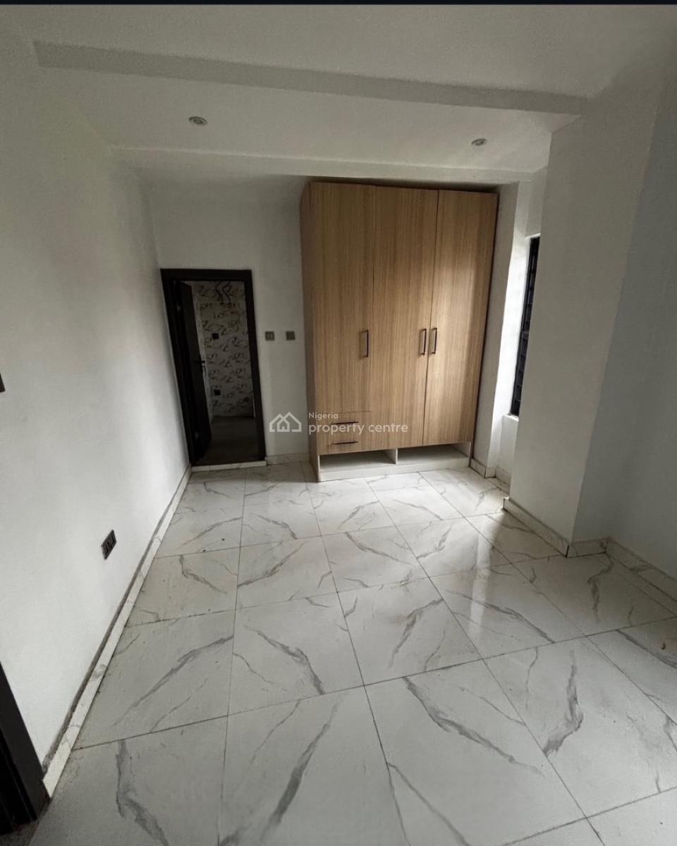Contemporary 5 Bedrooms Terraced Duplex House, Maryland, Lagos, Terraced Duplex for Sale