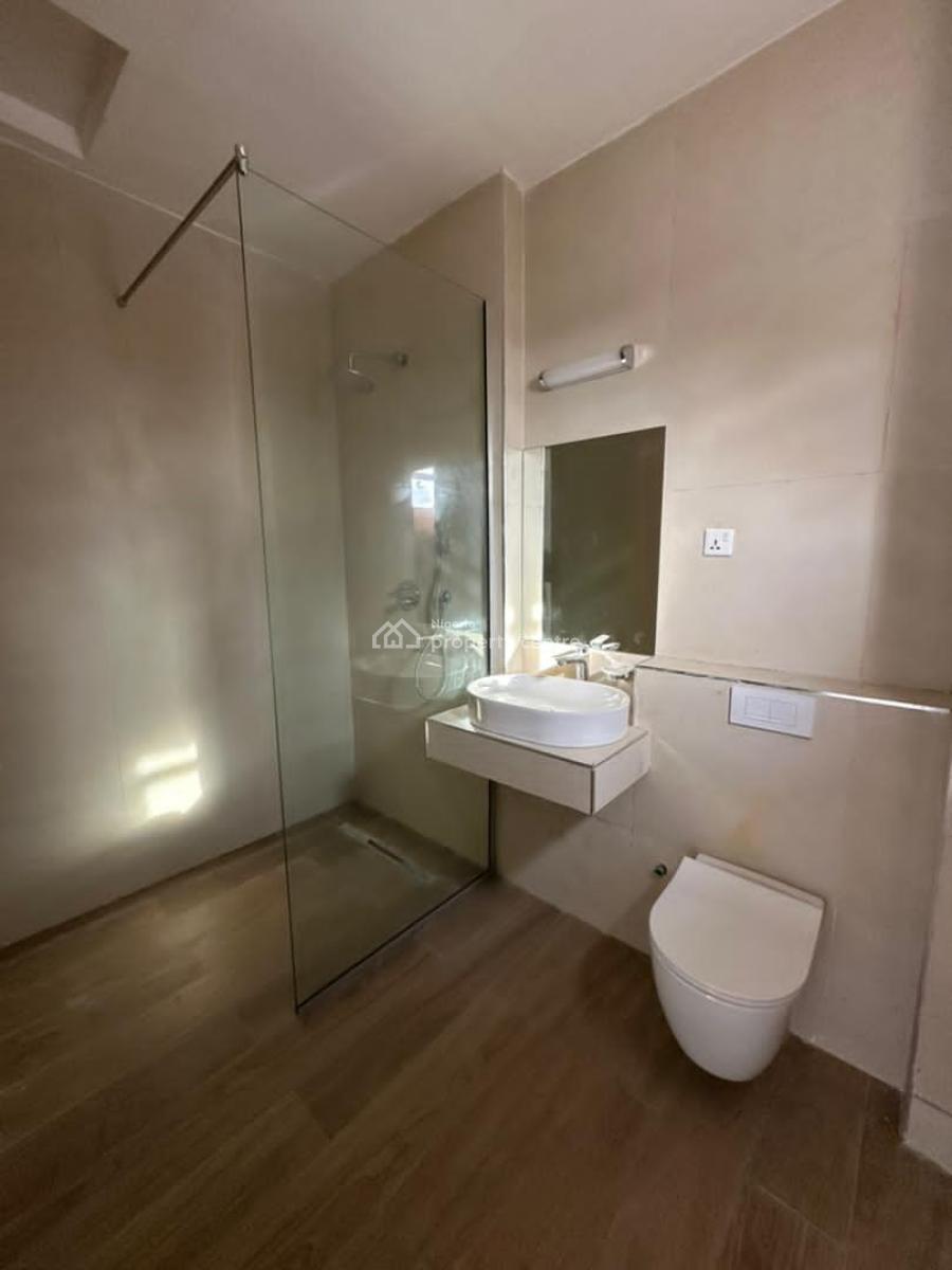 Modern Built Luxury Serviced 3bedrooms Apartment Upper Floor with Pool, Old Ikoyi Off Gerrard Rood, Lagos., Old Ikoyi, Ikoyi, Lagos, Flat / Apartment for Rent