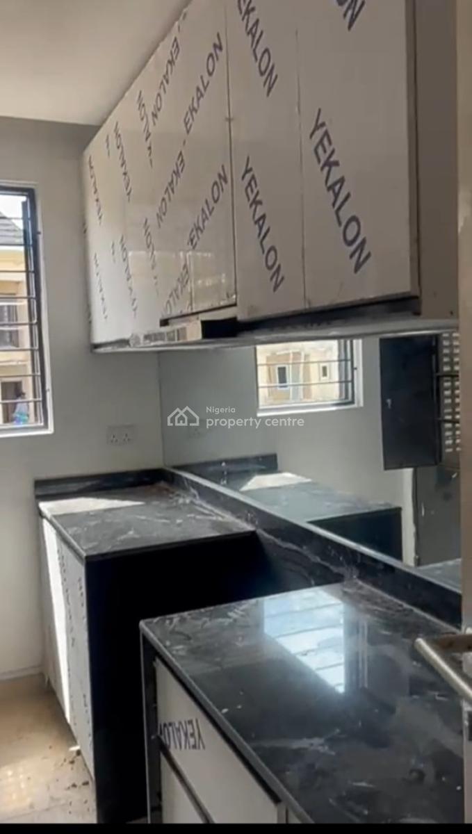 3bed Duplex at Akoka, Akoka Yaba Lagos, Yaba, Lagos, Terraced Duplex for Rent