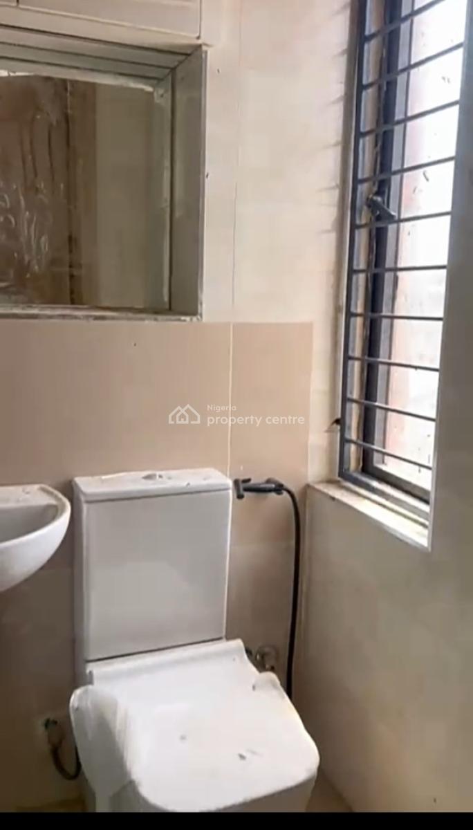 3bed Duplex at Akoka, Akoka Yaba Lagos, Yaba, Lagos, Terraced Duplex for Rent
