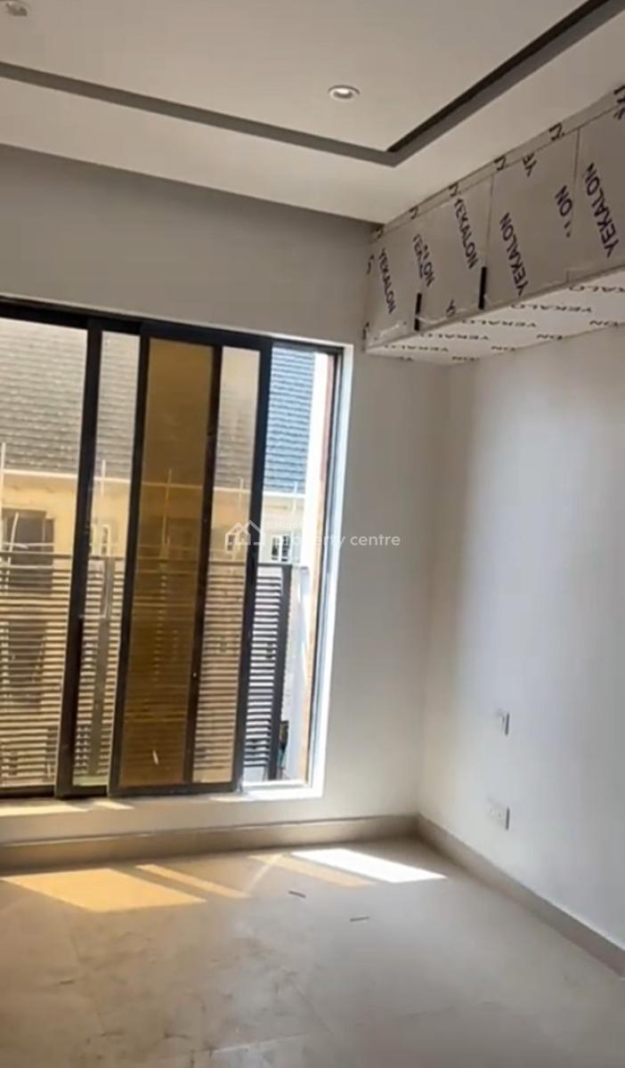 3bed Duplex at Akoka, Akoka Yaba Lagos, Yaba, Lagos, Terraced Duplex for Rent