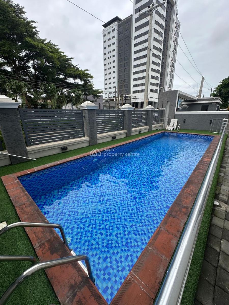 Well-built & Spacious 4-bedroom Terrace with Bq, Victoria Island (vi), Lagos, Terraced Duplex for Sale