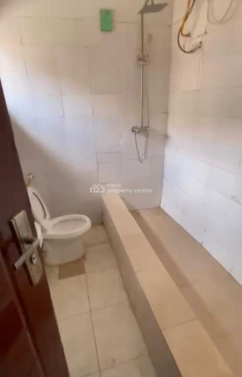 Luxury 3 Bedroom Ensuite Block of Flat, 69 Road , Gwarimpa Main, Gwarinpa, Abuja, House for Rent
