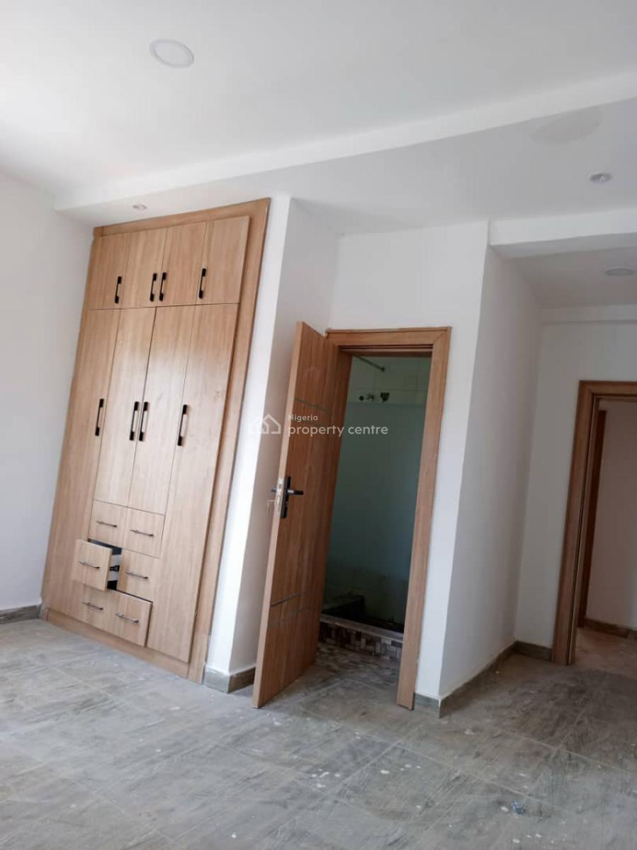 Newly Built and Tastefully Finished 2 Bedrooms Flat, Nizamiye Hospital, Karmo, Abuja, Flat / Apartment for Rent
