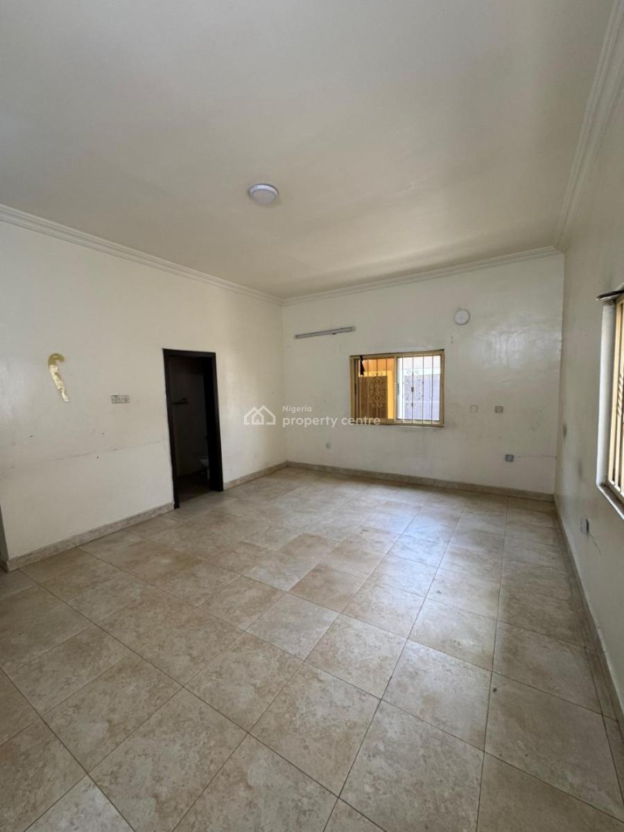 Very Spacious 4 Bedroom Semi Detached Duplex, Admiralty Way, Lekki Phase 1, Lekki, Lagos, Semi-detached Duplex for Rent