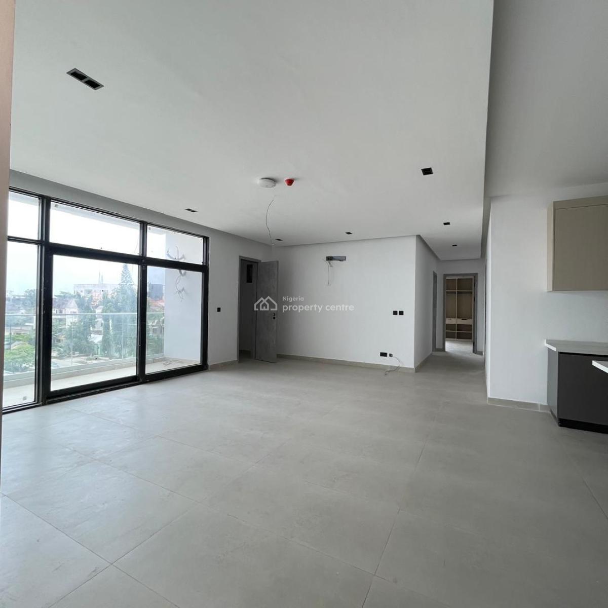 Automated  3 Bedroom Apartment with Elevator, Lekki Phase 1, Lekki, Lagos, Flat / Apartment for Sale