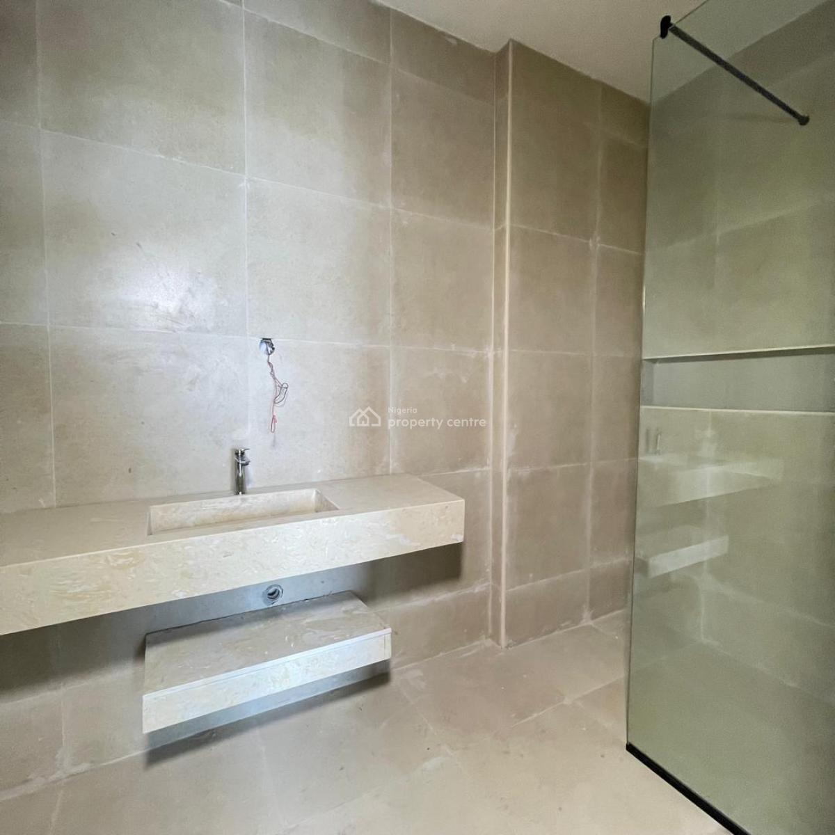 Automated  3 Bedroom Apartment with Elevator, Lekki Phase 1, Lekki, Lagos, Flat / Apartment for Sale