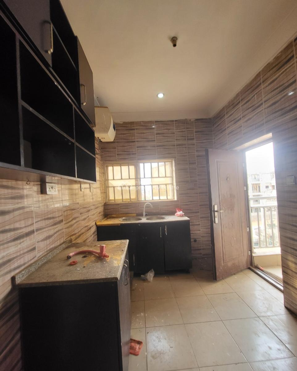 Luxurious Massive 2 Bedroom Flat, By American International School, Durumi, Abuja, Flat / Apartment for Rent
