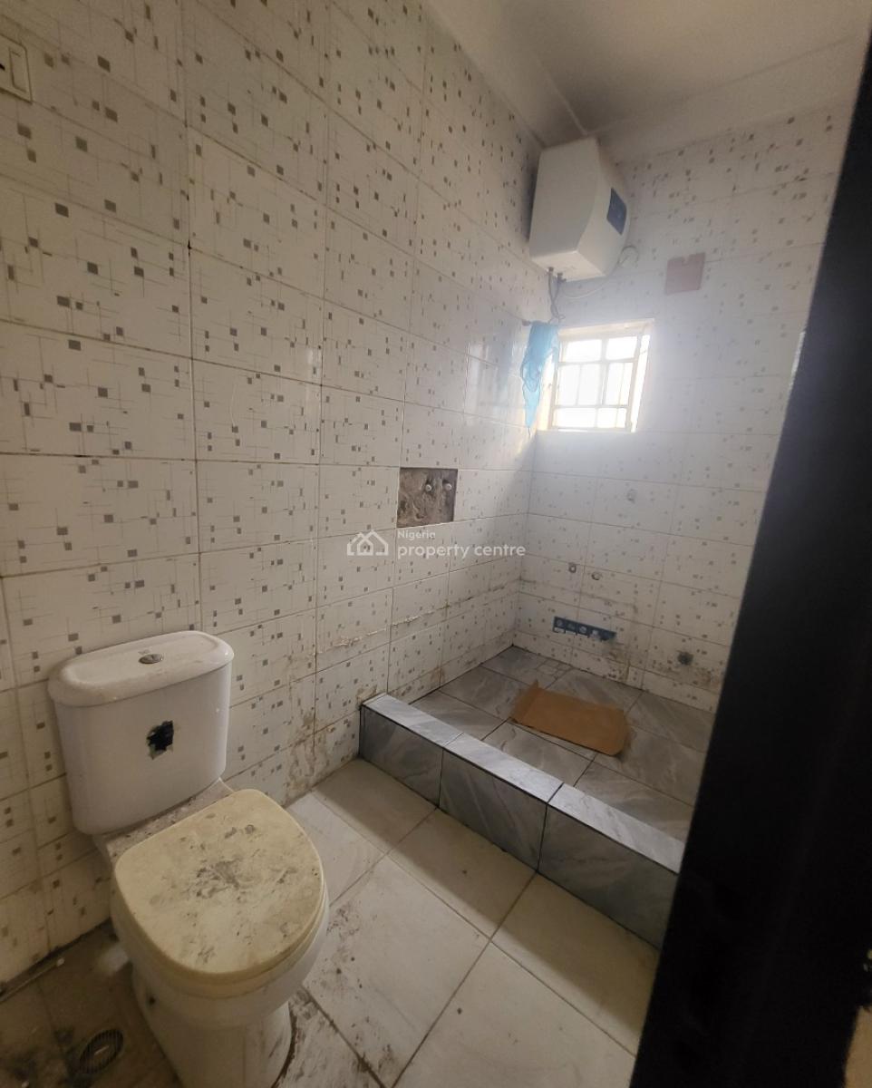 Luxurious Massive 2 Bedroom Flat, By American International School, Durumi, Abuja, Flat / Apartment for Rent