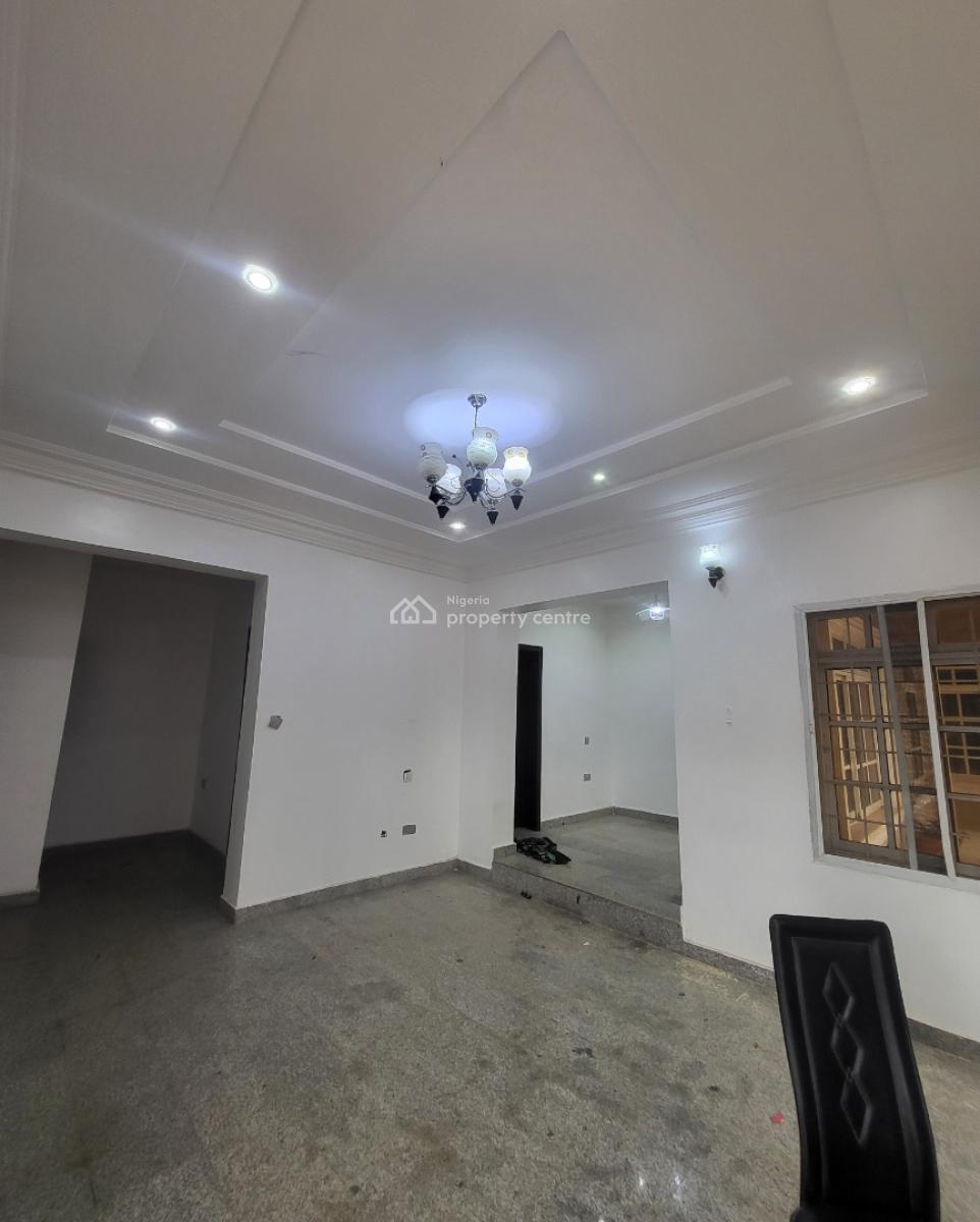 Luxurious Massive 2 Bedroom Flat, Durumi By American International School, Durumi, Abuja, Flat / Apartment for Rent