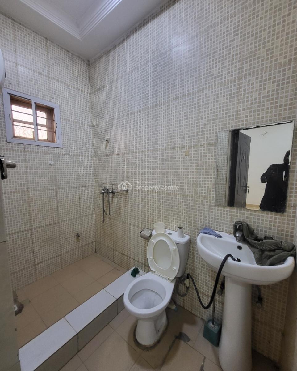 Luxurious Massive 2 Bedroom Flat, Durumi By American International School, Durumi, Abuja, Flat / Apartment for Rent