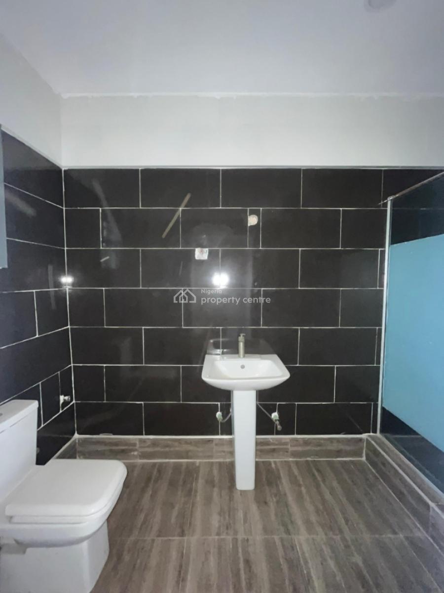 Massive 4 Bedroom Duplex with Bq, Mayegun, Ologolo, Lekki, Lagos, Detached Duplex for Sale