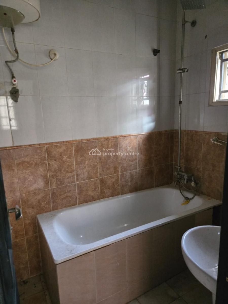 Commercial 5 Bedroom Detached House, Lekki Phase 1, Lekki, Lagos, Office Space for Rent