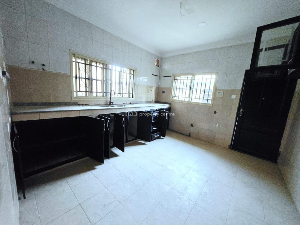 Commercial 5 Bedroom Detached House, Lekki Phase 1, Lekki, Lagos, Office Space for Rent
