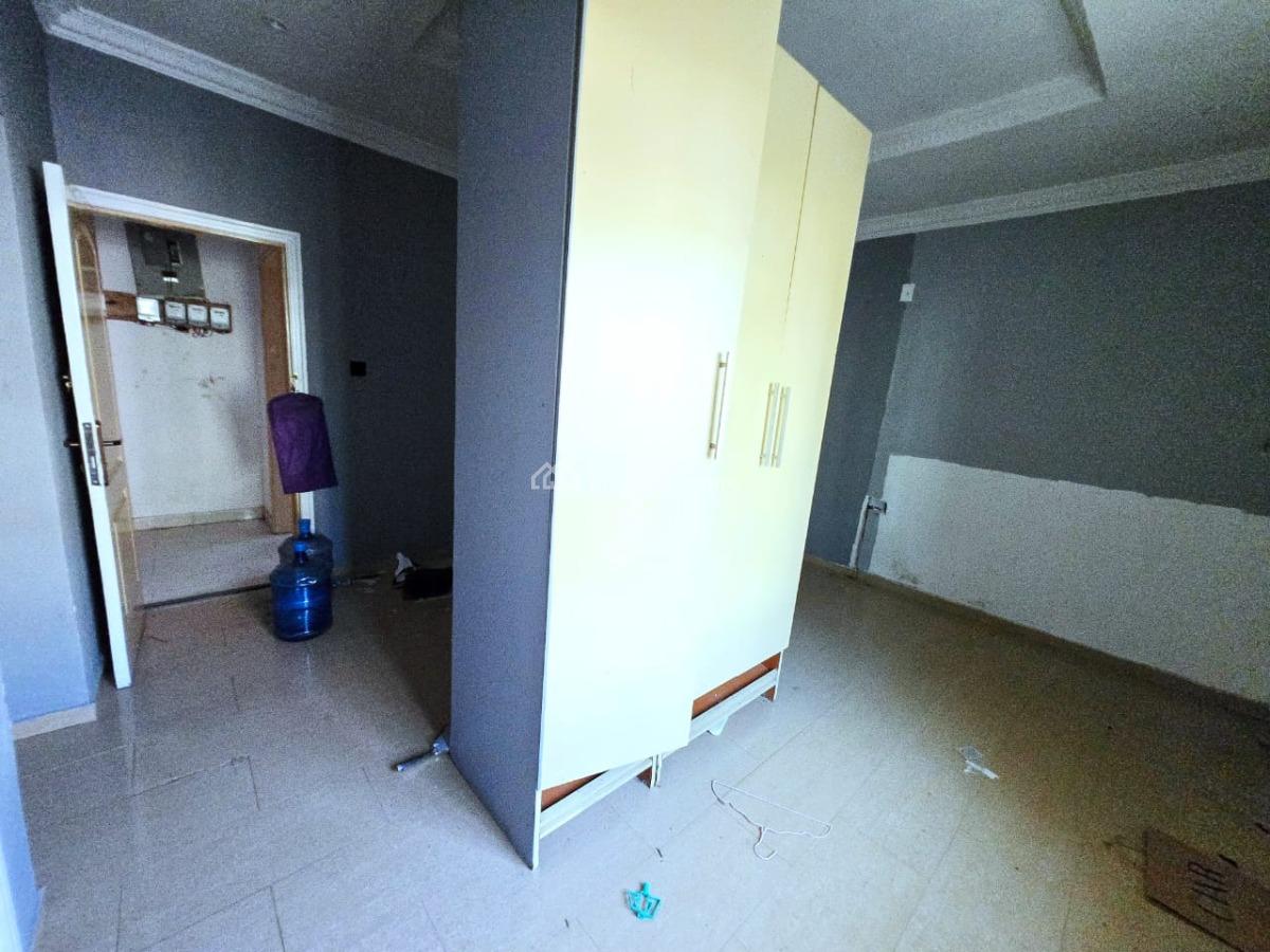 Commercial 5 Bedrooms Semi Detached Duplex, Lekki Phase 1, Lekki, Lagos, Office Space for Rent