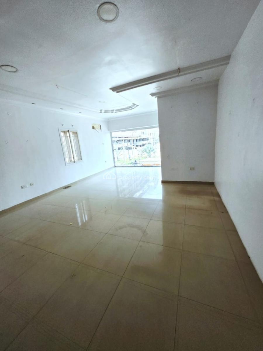 Lovely 2 Rooms Shop Space, Lekki Phase 1, Lekki, Lagos, Shop for Rent