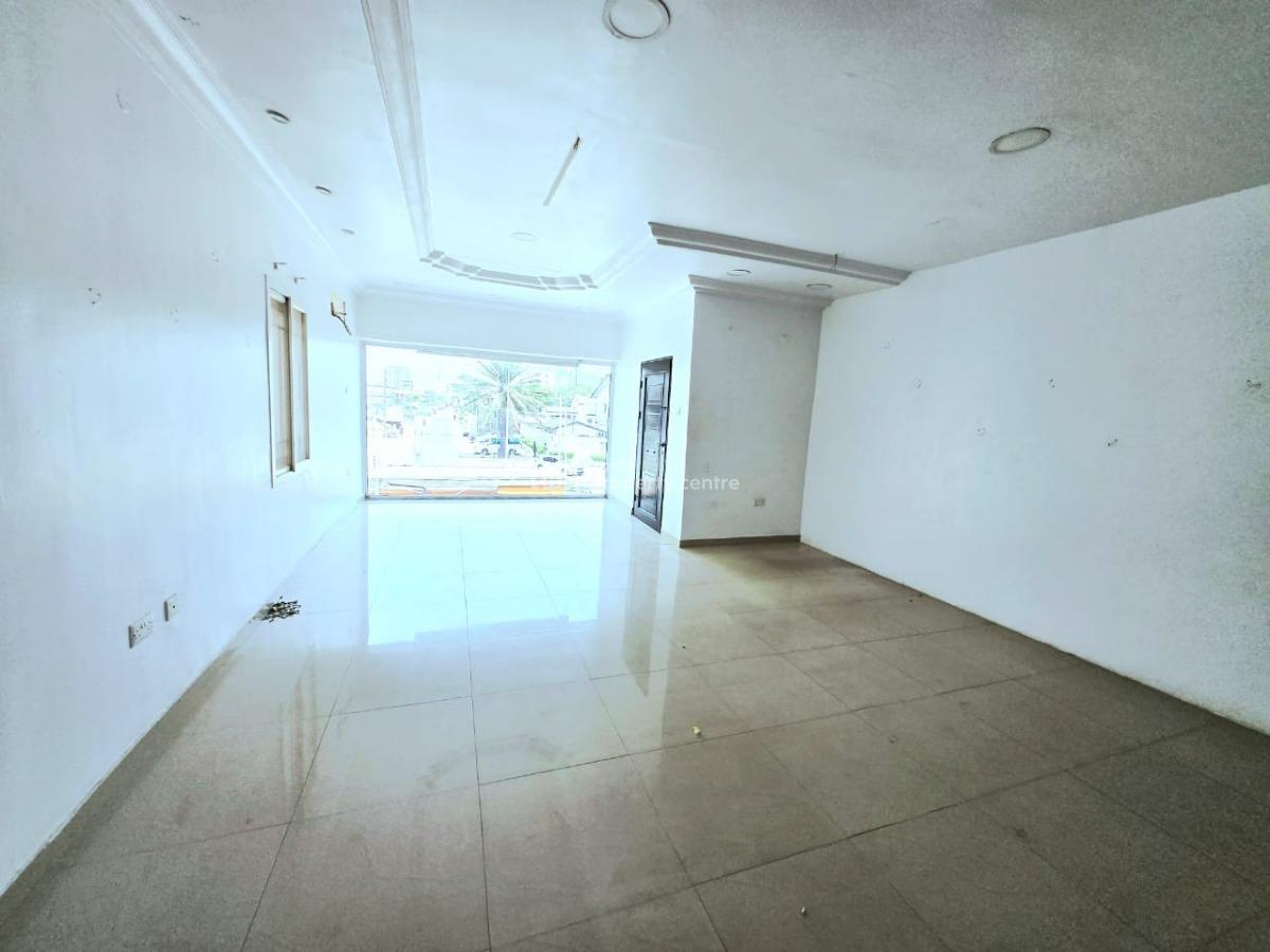 Lovely 2 Rooms Shop Space, Lekki Phase 1, Lekki, Lagos, Shop for Rent
