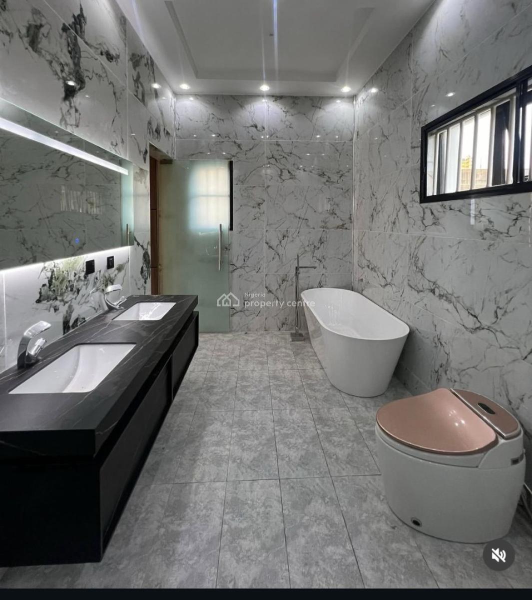 5 Bedroom Luxury Terrace Duplex, Lekki Phase 1, Lekki, Lagos, Terraced Duplex for Sale