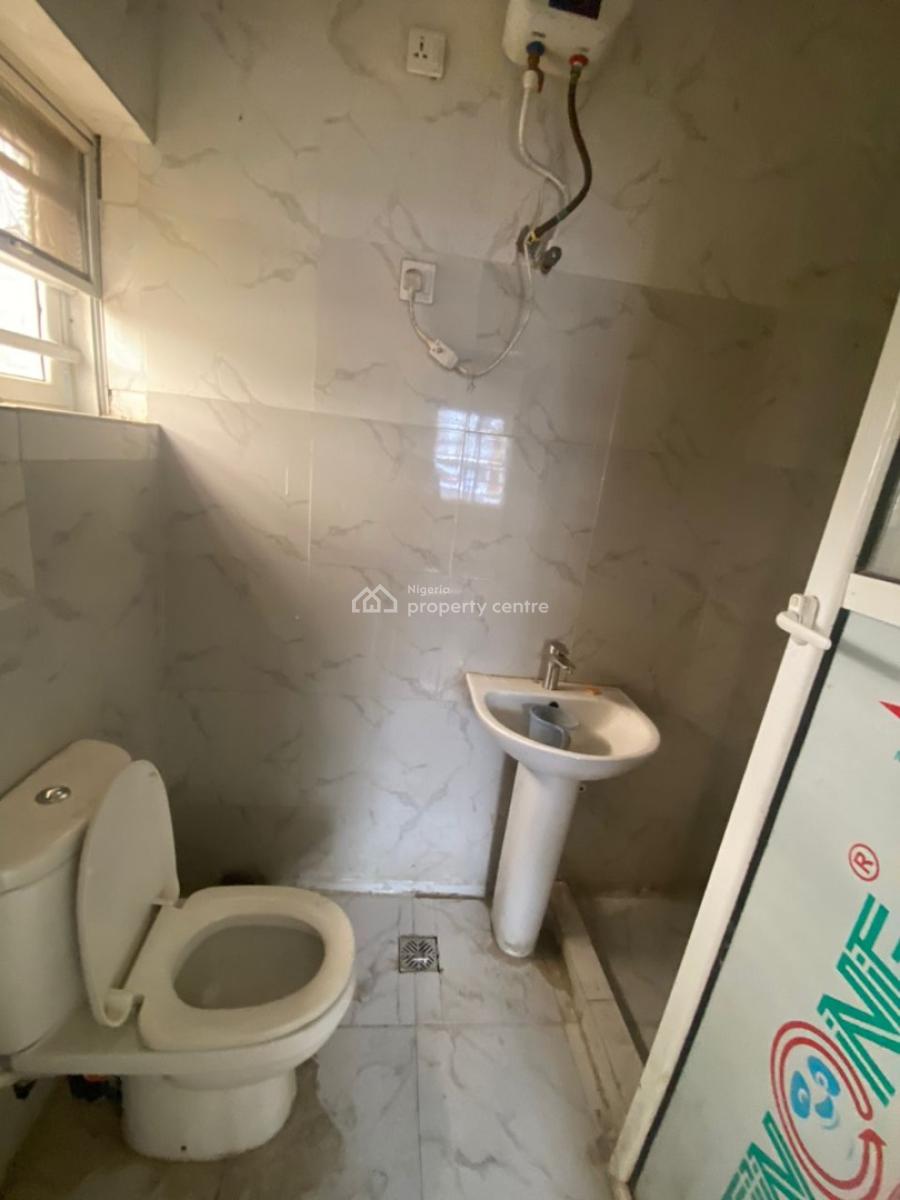 Neat 2 Bedroom Flat, Sangotedo, Ajah, Lagos, Flat / Apartment for Rent