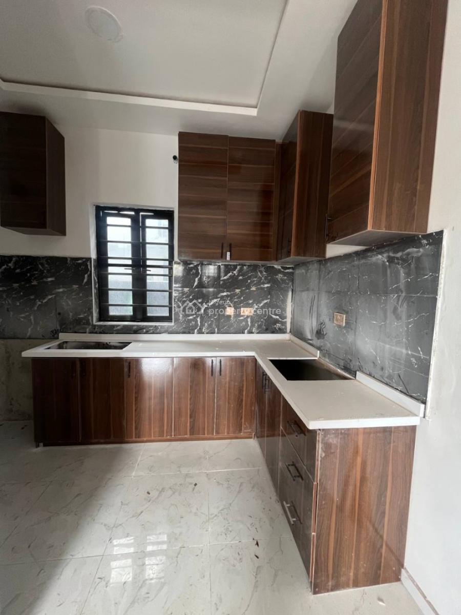 One Bedroom Apartment, Orchid, Lekki, Lagos, Flat / Apartment for Sale