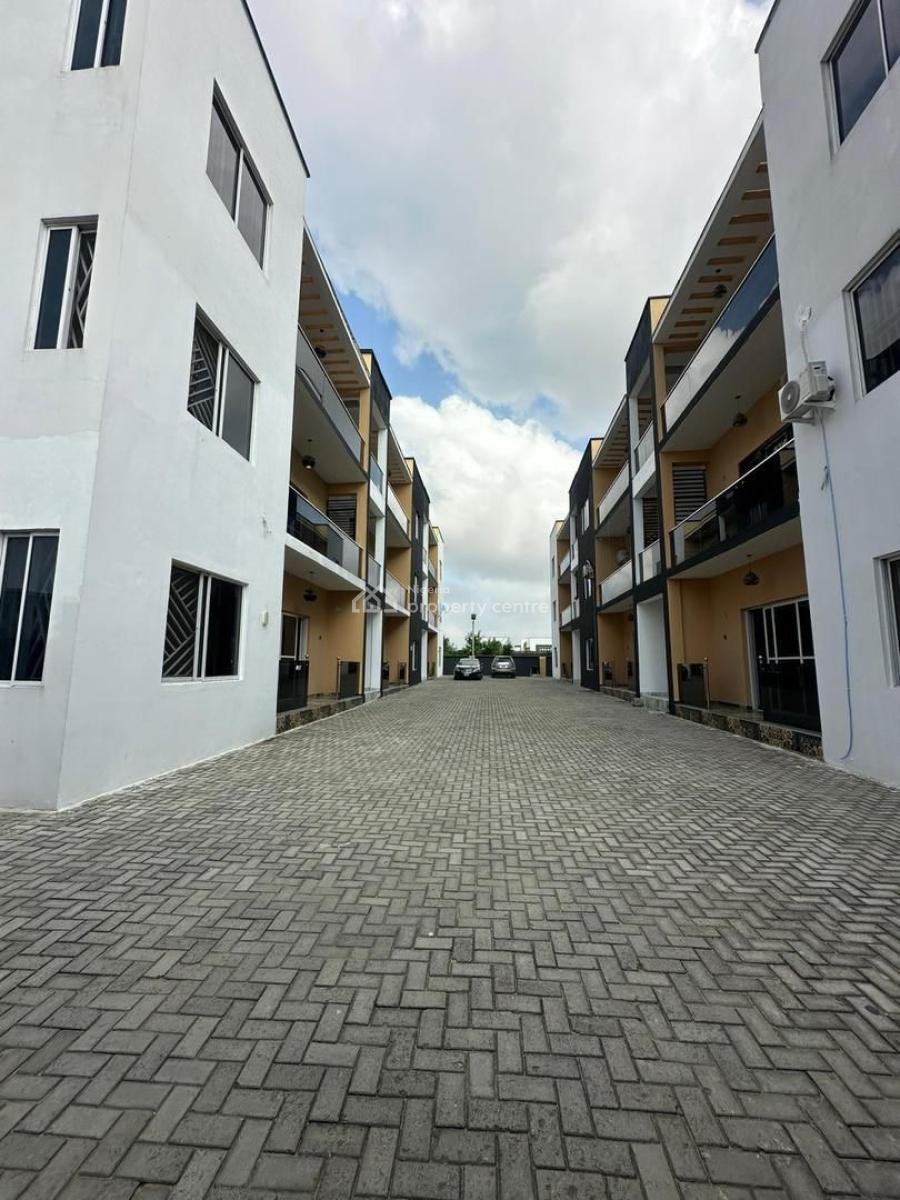 2 Bedroom Apartment with Bq, Ikota, Lekki, Lagos, Flat / Apartment for Sale