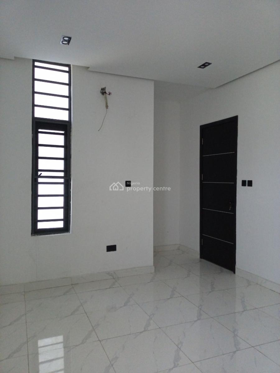 Lovely 1 Bedroom Apartment with Cool Scenery, Ologolo, Ologolo, Lekki, Lagos, Flat / Apartment for Sale