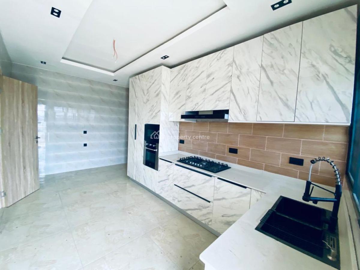 3 Bedroom Newly Built Flat, with Bq, Swimming Pool, Elevator and Gym, Lekki Phase 1, Lekki, Lagos, Flat / Apartment for Rent