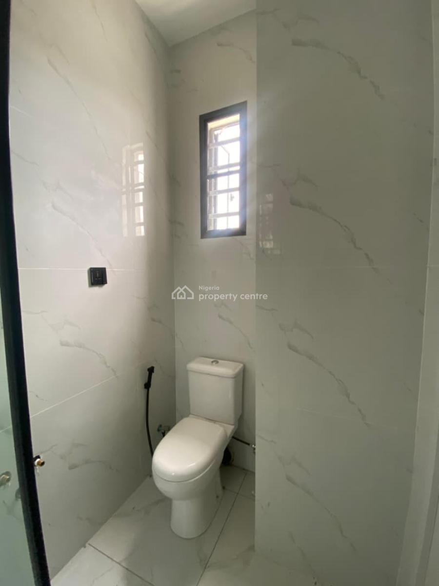 2 Bedroom Flat, Off Freedom Way, Lekki Phase 1, Lekki, Lagos, Flat / Apartment for Rent