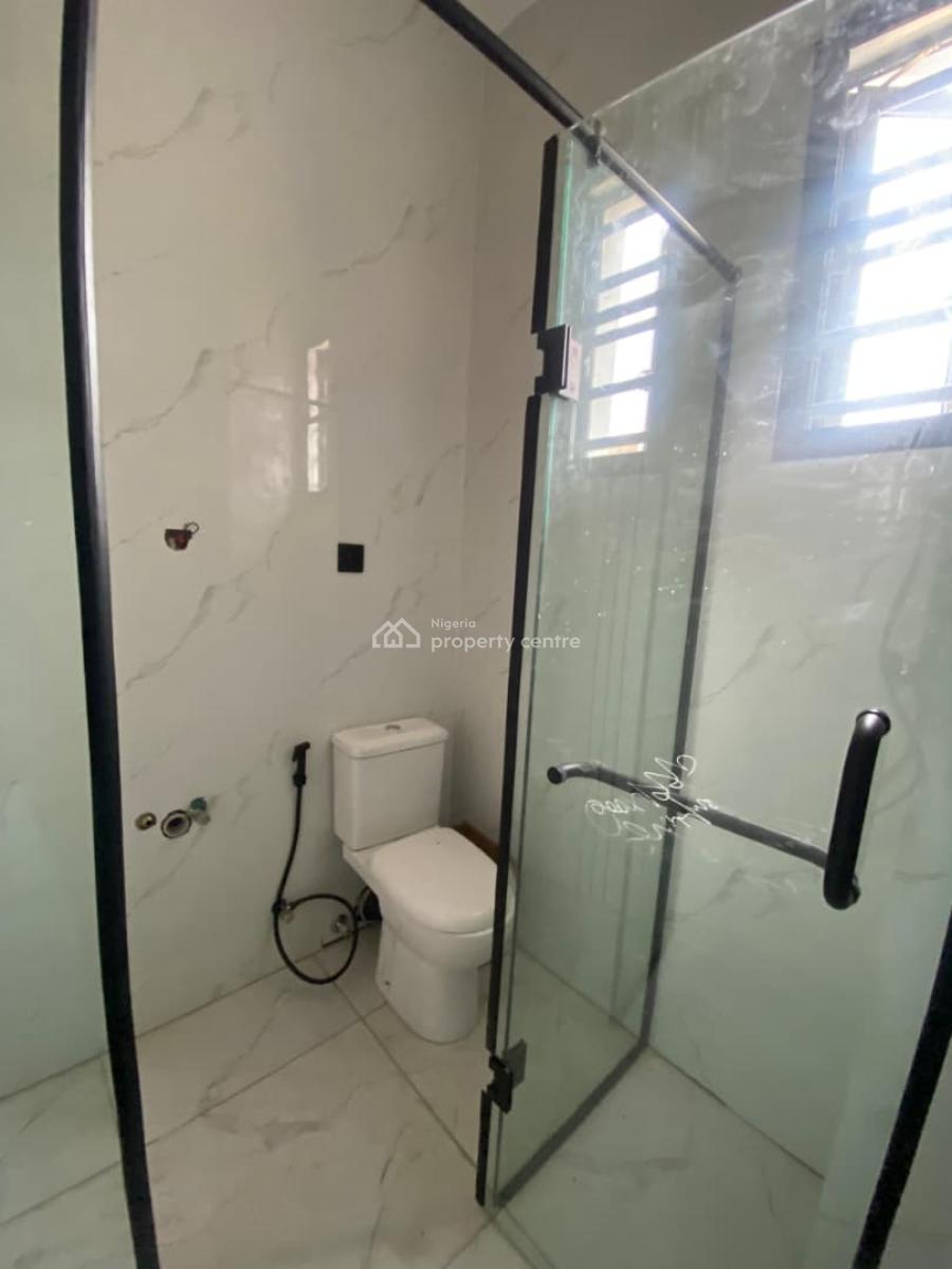 2 Bedroom Flat, Off Freedom Way, Lekki Phase 1, Lekki, Lagos, Flat / Apartment for Rent