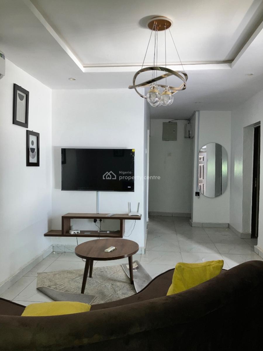 Beautiful Well Furnished 3 Bedroom Flat Upstairs, By Alade Market Off Allen, Allen, Ikeja, Lagos, Flat / Apartment for Rent