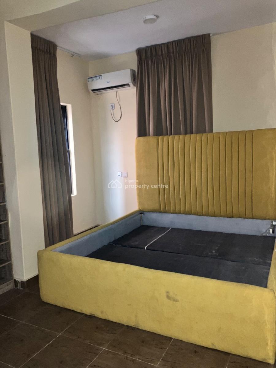 Beautiful Well Furnished 3 Bedroom Flat Upstairs, By Alade Market Off Allen, Allen, Ikeja, Lagos, Flat / Apartment for Rent