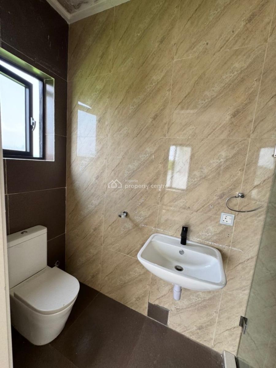 5 Bedroom Semi Detached with a Room Bq, Banana Island, Ikoyi, Lagos, Semi-detached Duplex for Rent