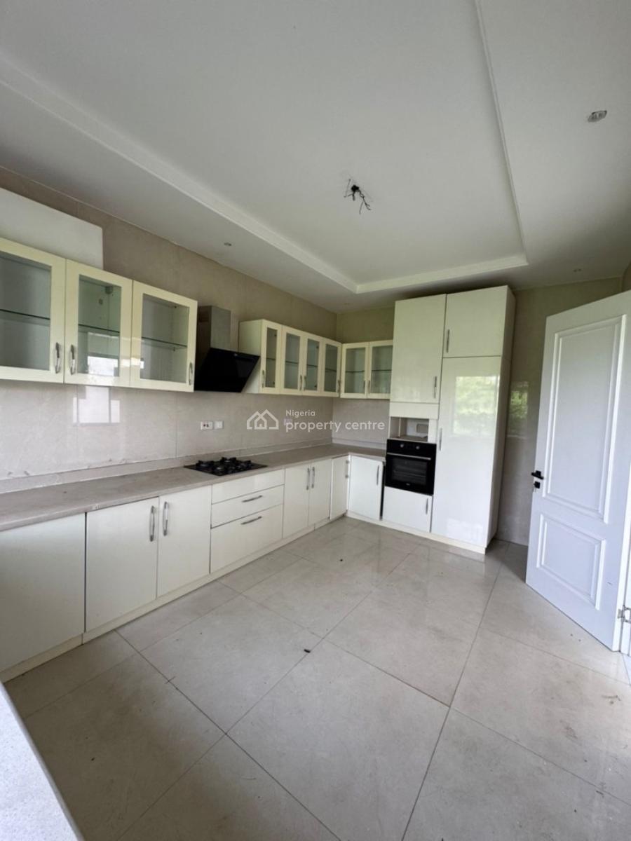 5 Bedroom Semi Detached with a Room Bq, Banana Island, Ikoyi, Lagos, Semi-detached Duplex for Rent