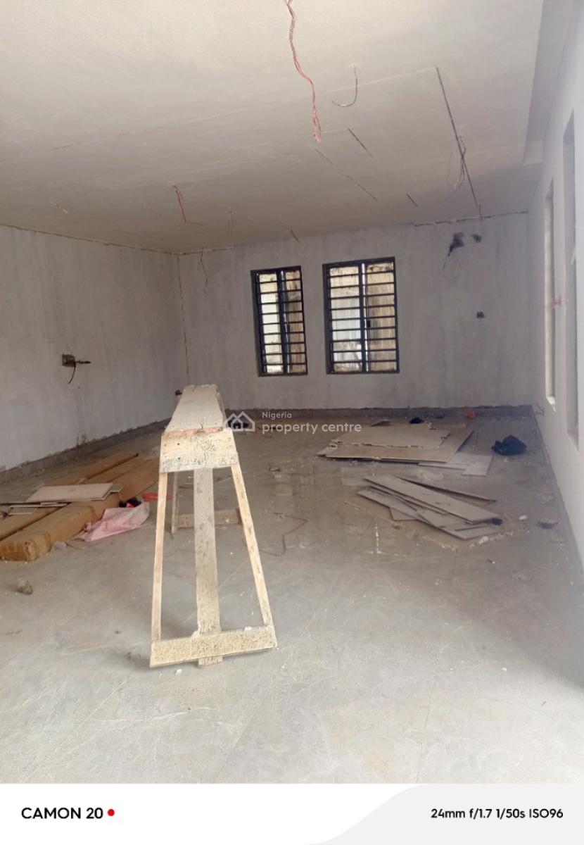 Exclusive 2 Bedroom in a Serene Location, Yaba, Lagos, Flat / Apartment for Sale