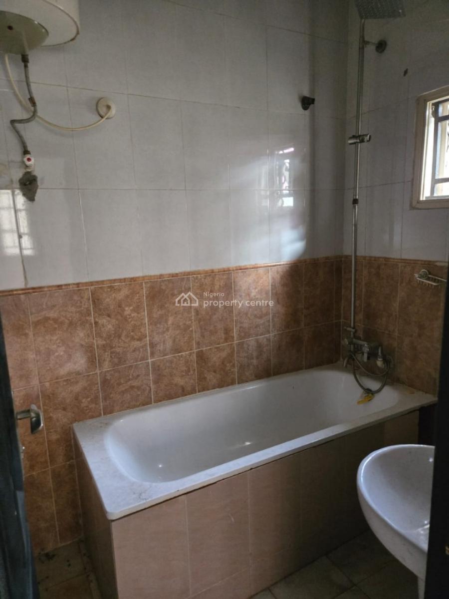 Commercial 5 Bedroom Detached House with 2 Rooms Staff Quarter, Lekki Phase 1, Lekki, Lagos, Office Space for Rent