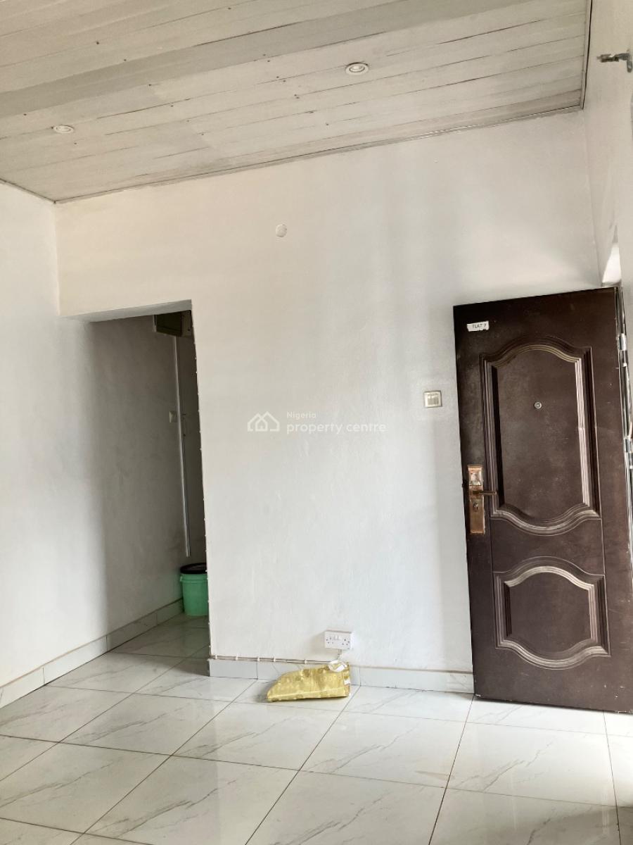 Beautiful 2 Bedroom Flat  Upstairs All Ensuite with Visitors Toilets, By Alade Market, Allen, Ikeja, Lagos, Flat / Apartment for Rent