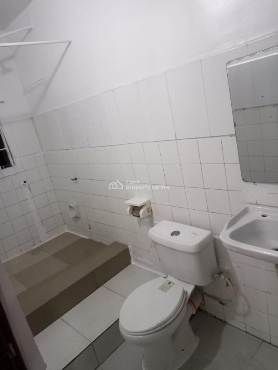 Very Clean 2 Bedroom Apartment, Osapa London, Osapa, Lekki, Lagos, Flat / Apartment for Rent