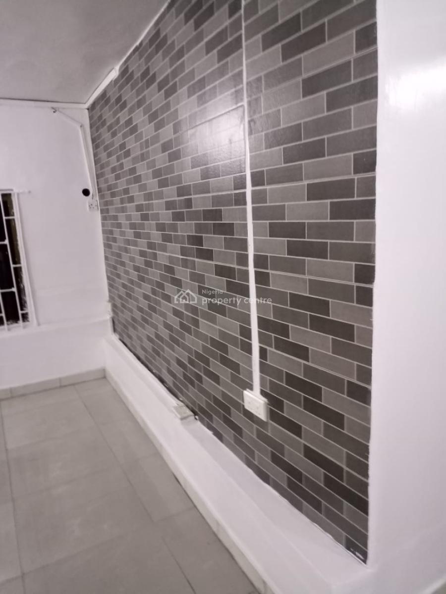 Very Clean 2 Bedroom Apartment, Osapa London, Osapa, Lekki, Lagos, Flat / Apartment for Rent