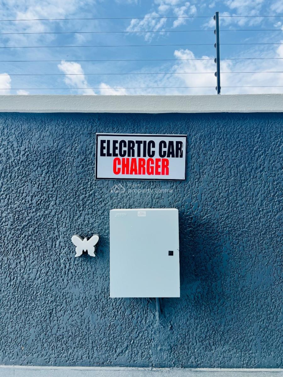 Contemporary 3 Bedroom Apartment with Pool, Gym and Car Charger, Ikate, Lekki, Lagos, Flat / Apartment for Sale