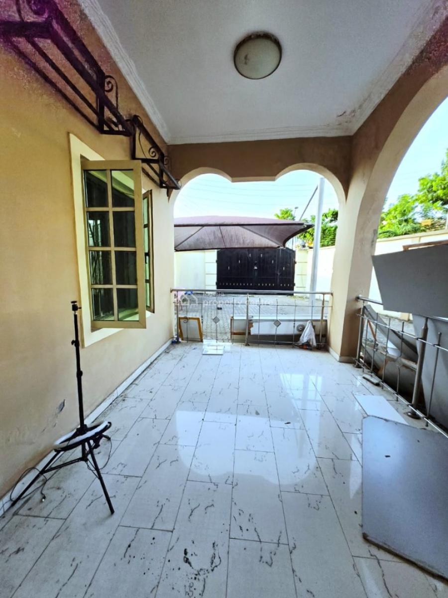 Commercial 5 Bedrooms Semi Detached Duplex and 1 Rooms Bq, Lekki Phase 1, Lekki, Lagos, Office Space for Rent